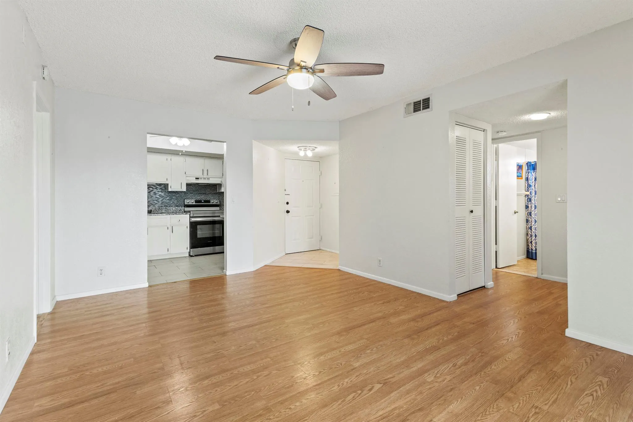1507 SE Royal Green Circle, #T203