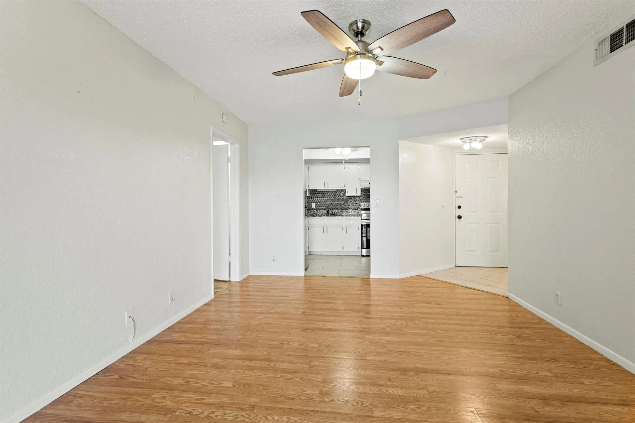1507 SE Royal Green Circle, #T203