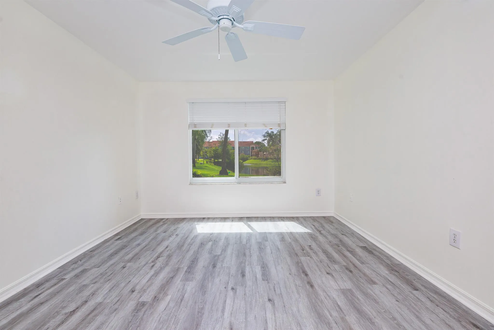 602 Villa Circle