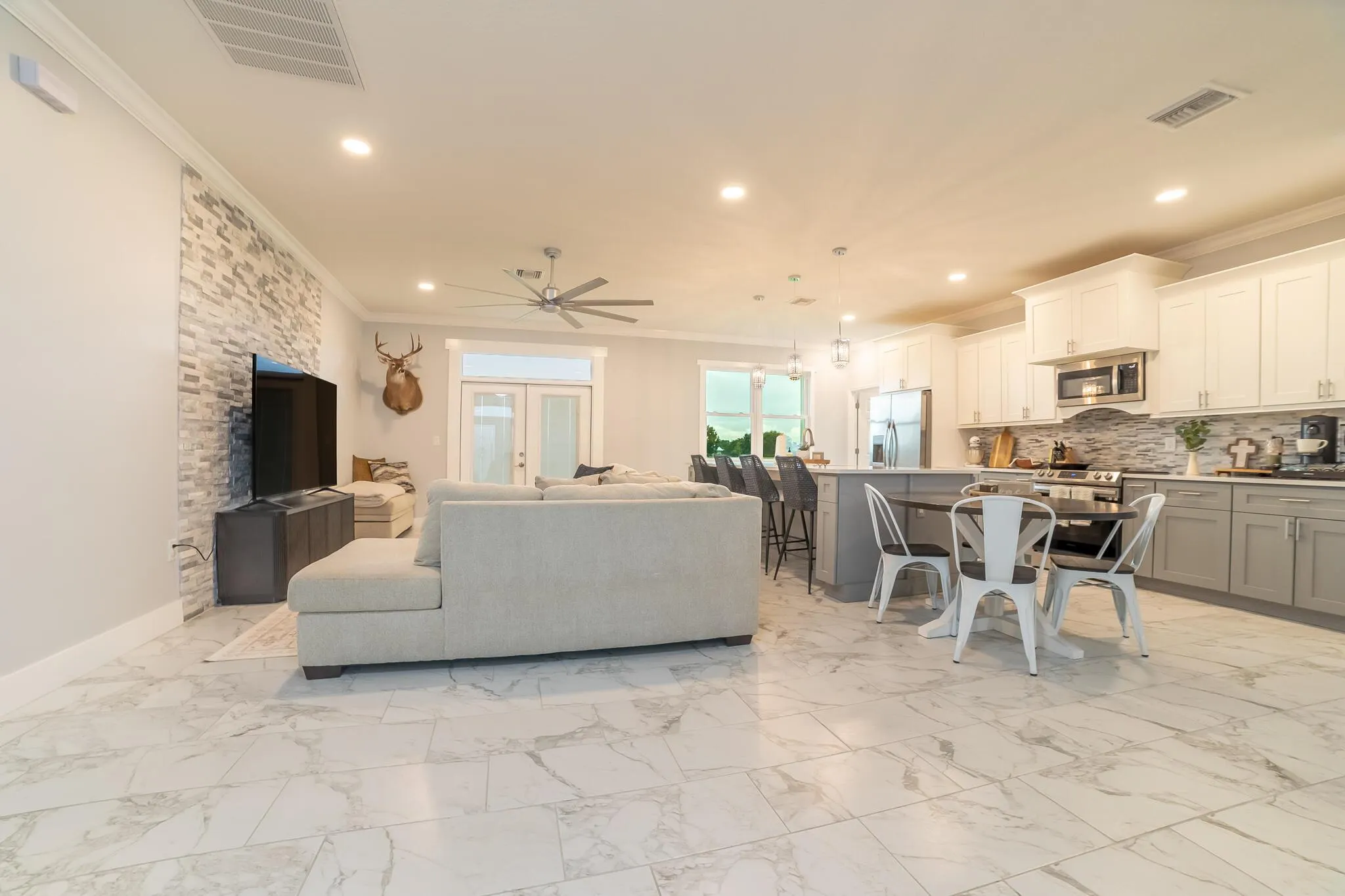 8640 SW 7th Lane
