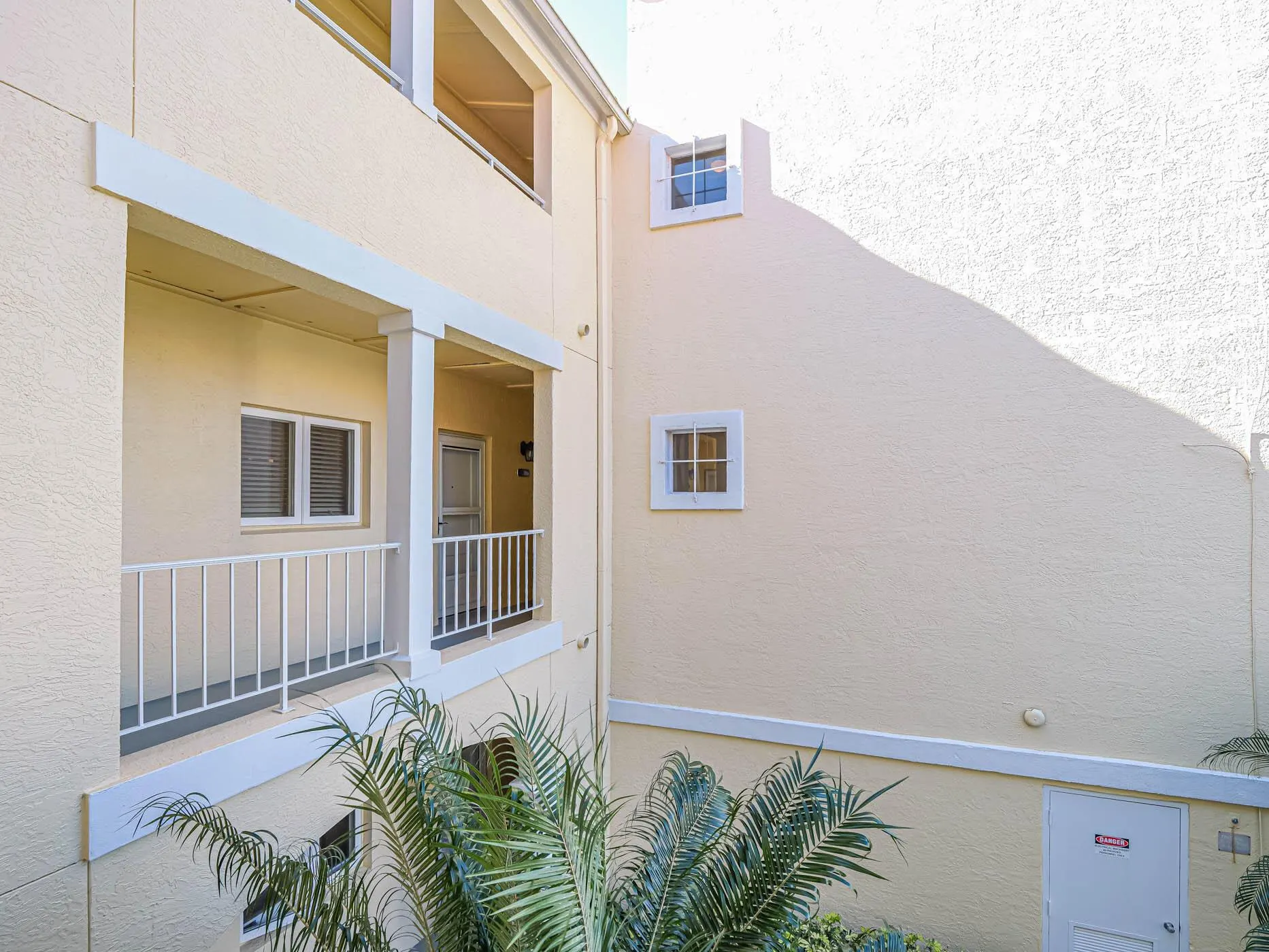 5010 Harmony Circle, #206