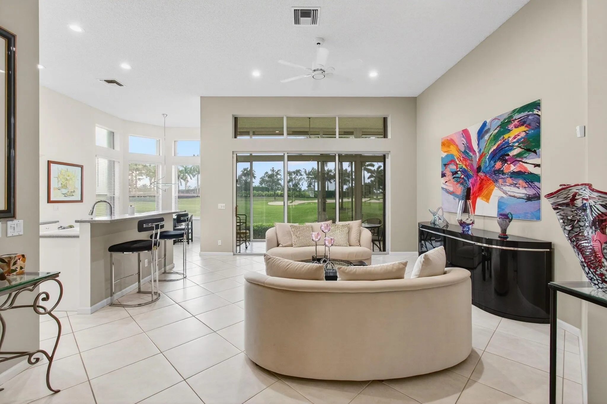 6886 Swansea Lane
