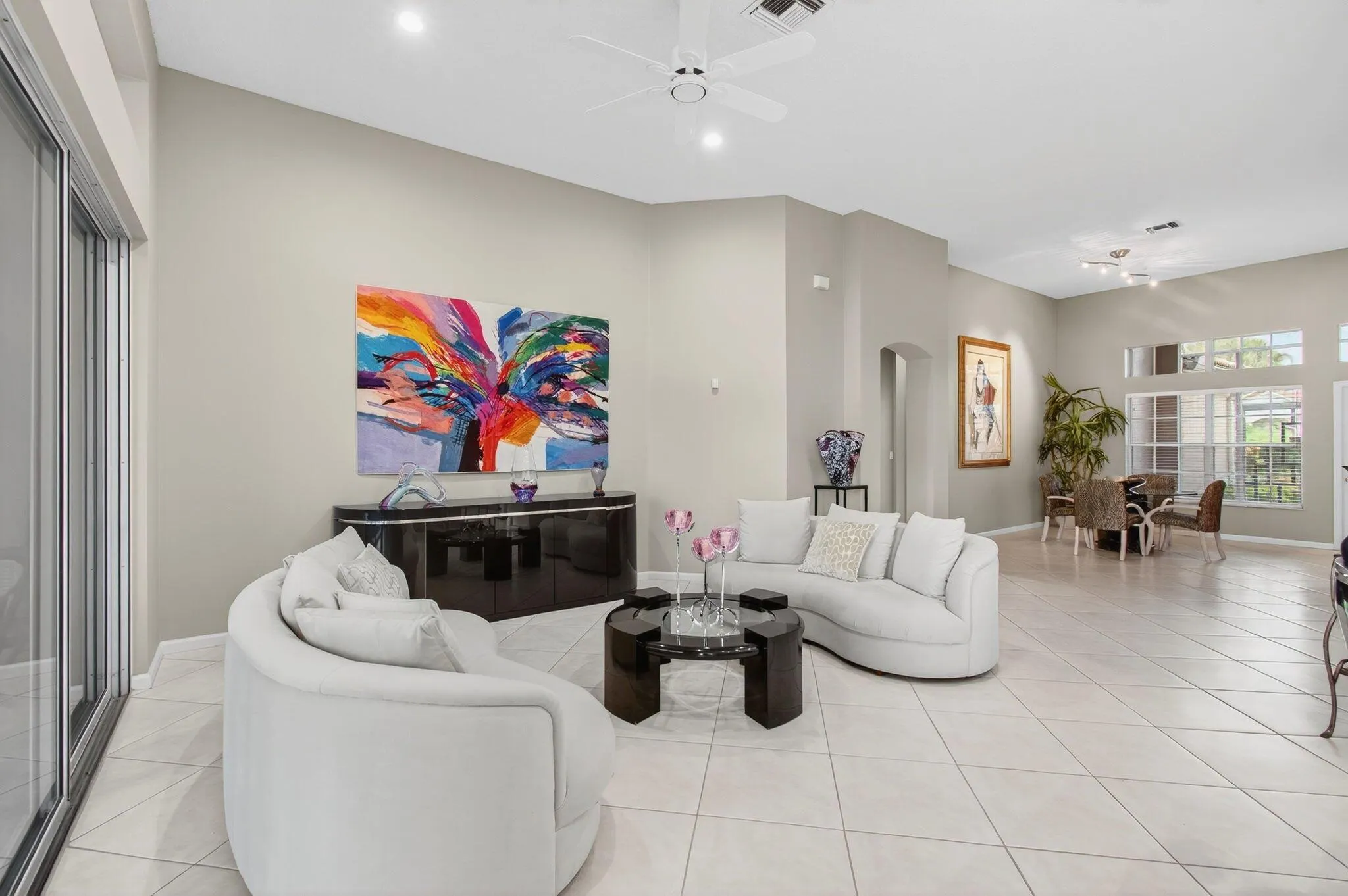 6886 Swansea Lane