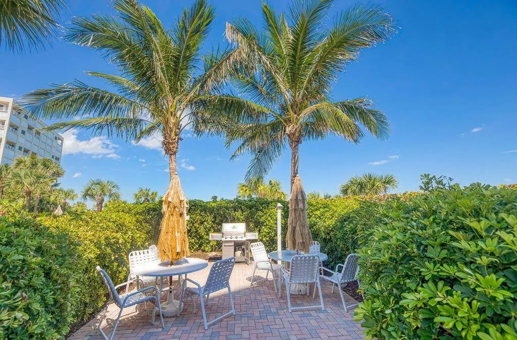 3870 N Highway A1a, #906