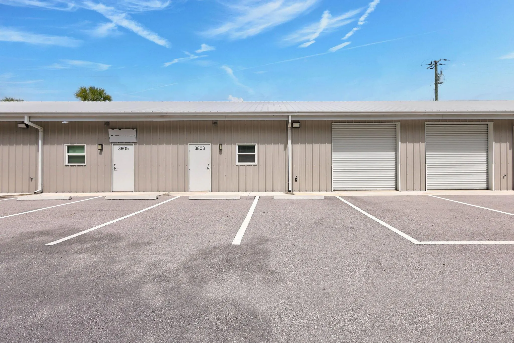 3801 Oleander Avenue, #3803