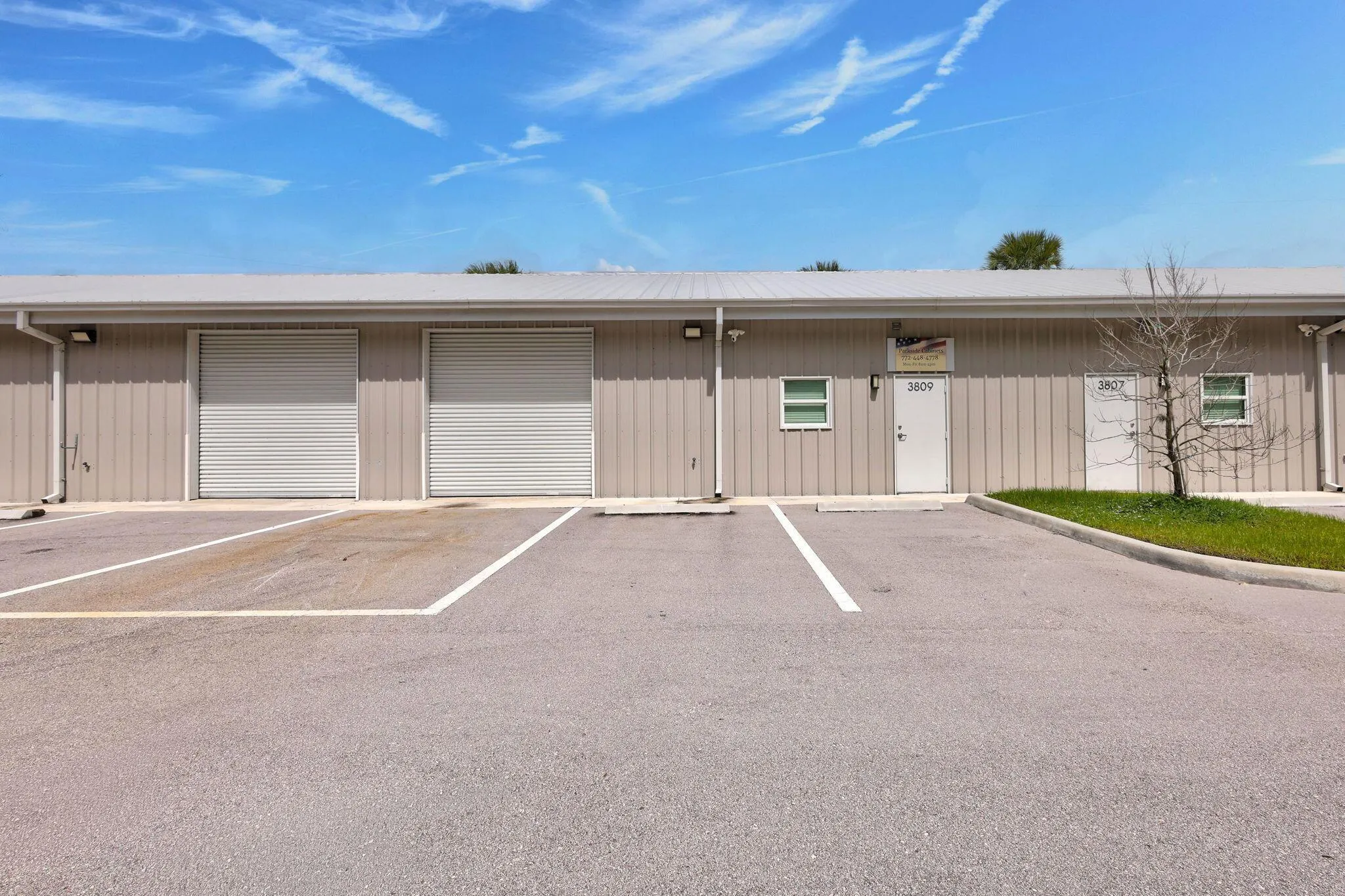 3801 Oleander Avenue, #3803