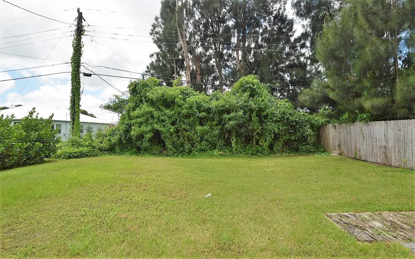 976 SW 34th Terrace