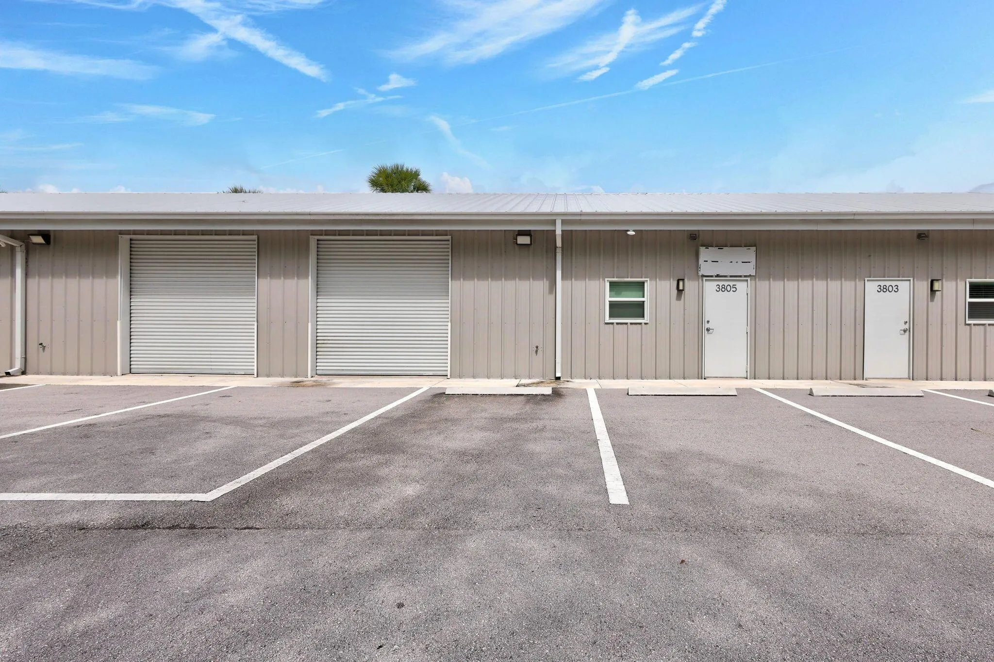 3801 Oleander Avenue, #3807