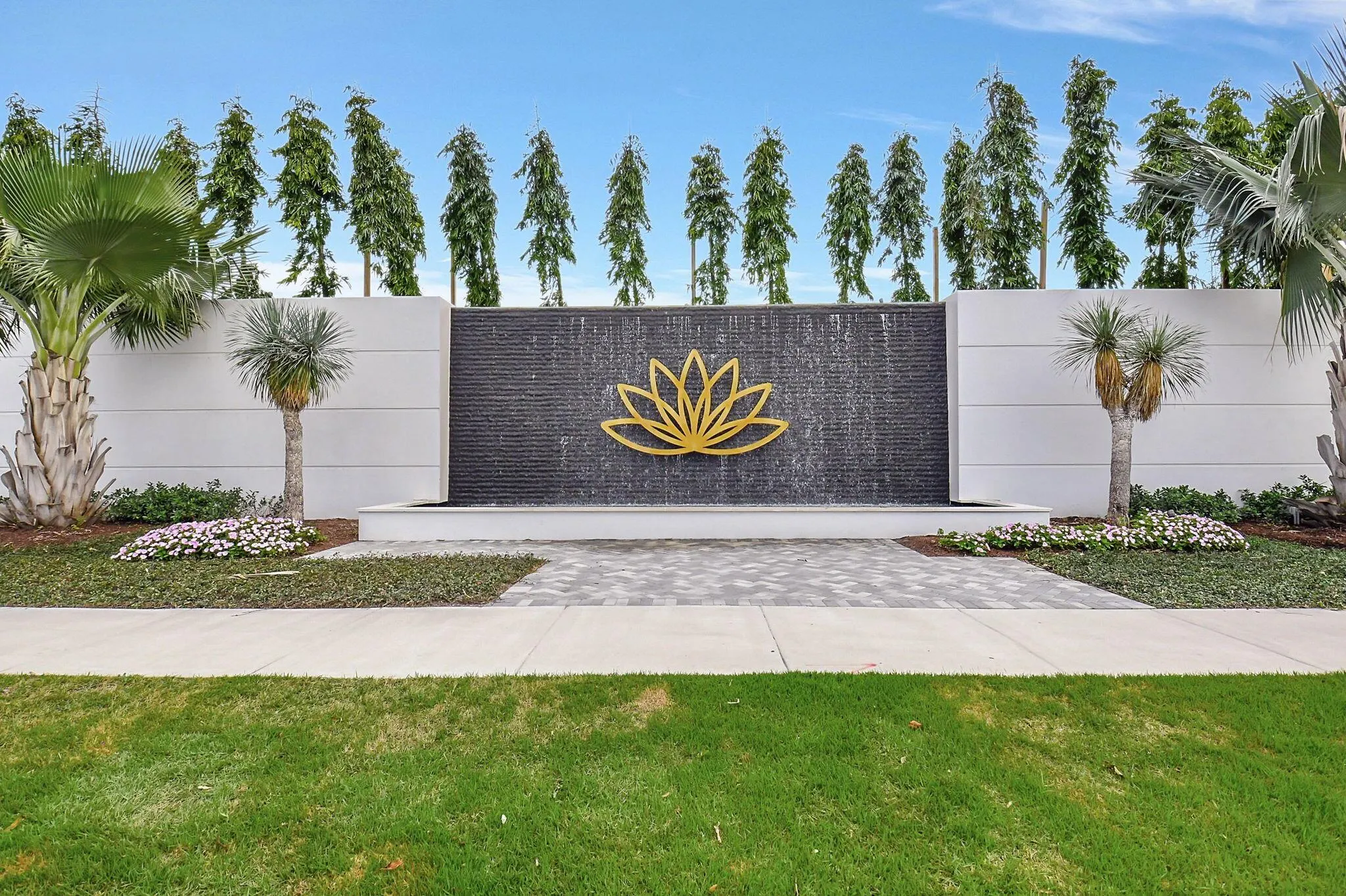 8284 Royal County Down Road