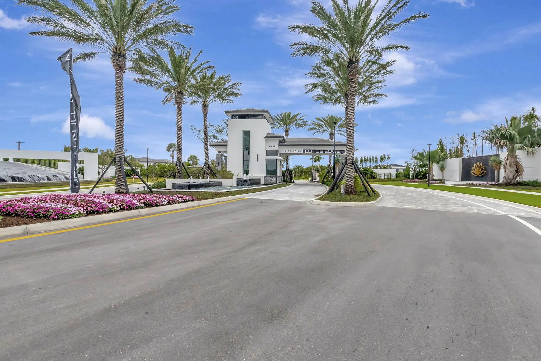 8284 Royal County Down Road
