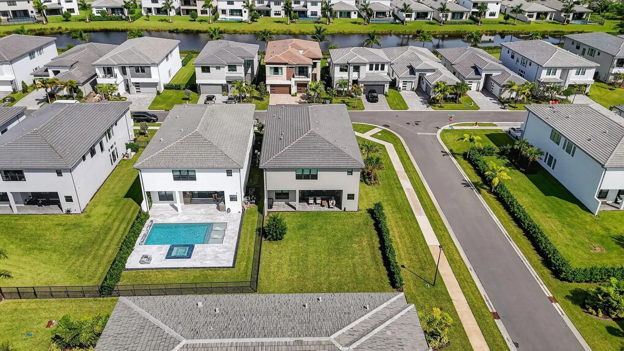 8284 Royal County Down Road