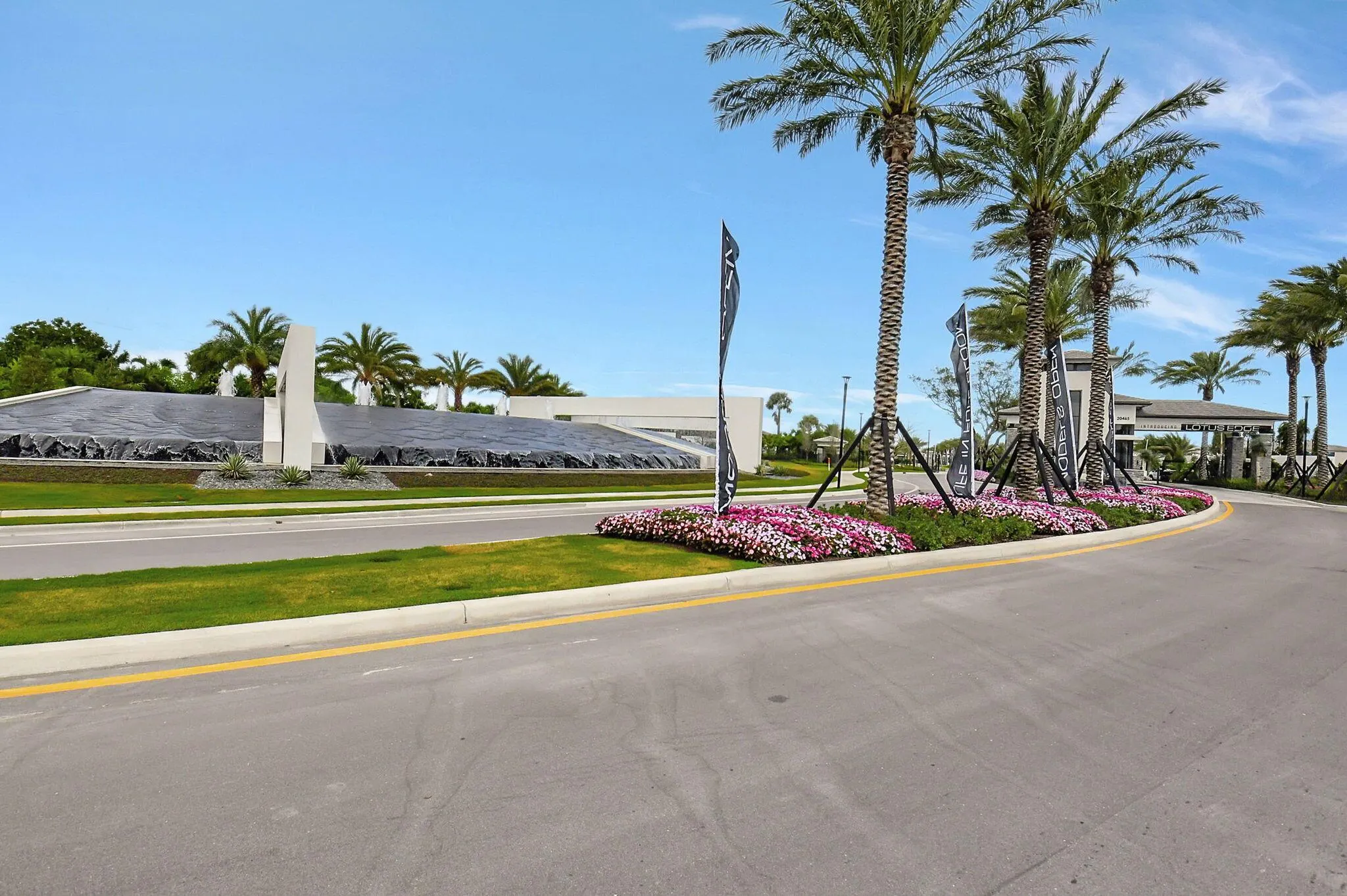8284 Royal County Down Road