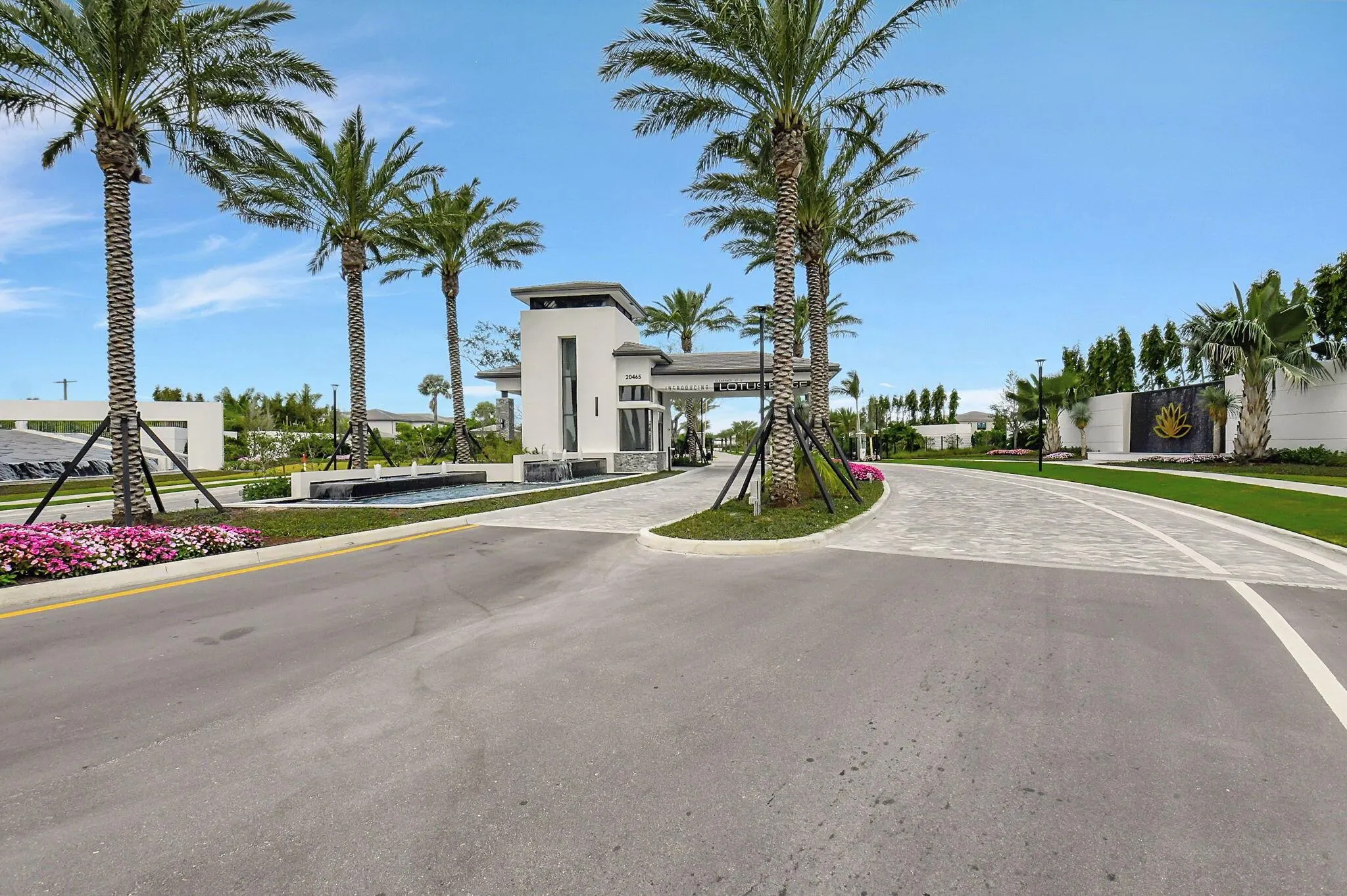 8284 Royal County Down Road