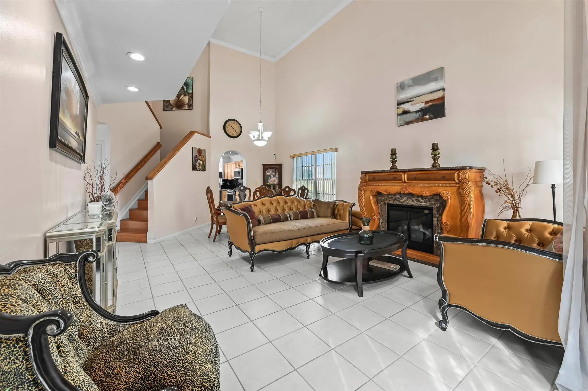 375 SW 205th Avenue