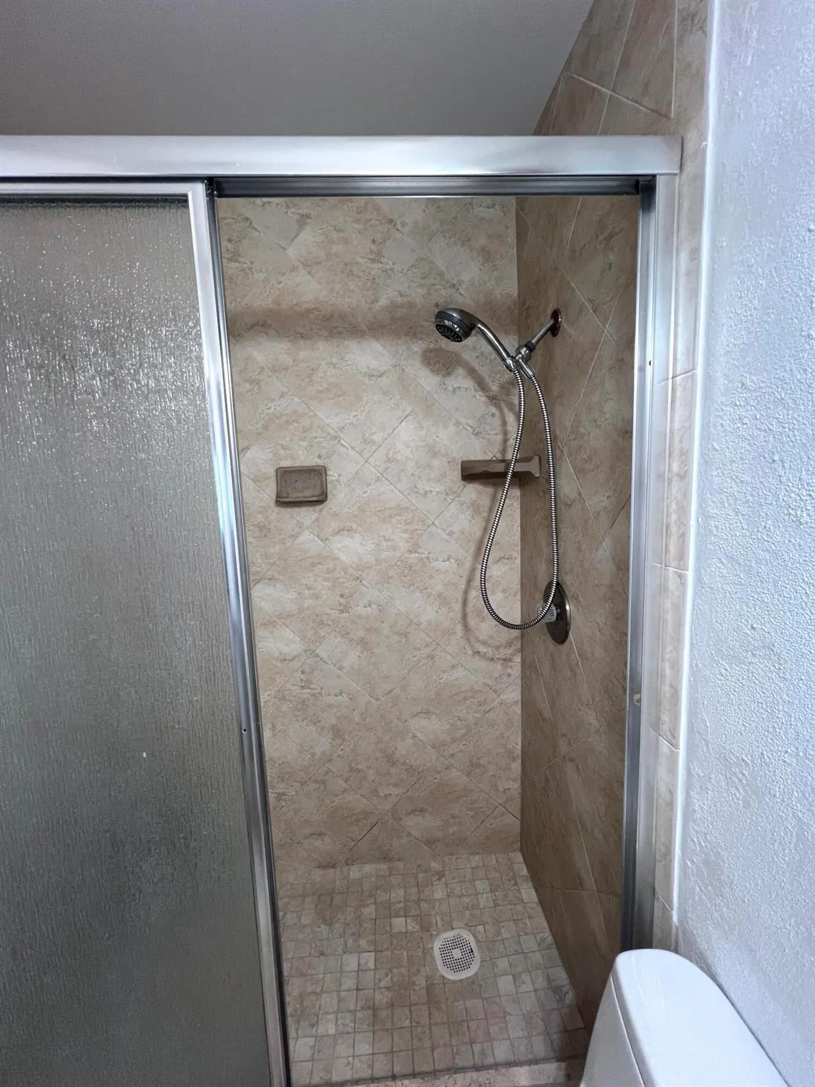3402 Gardens East Drive, #18b