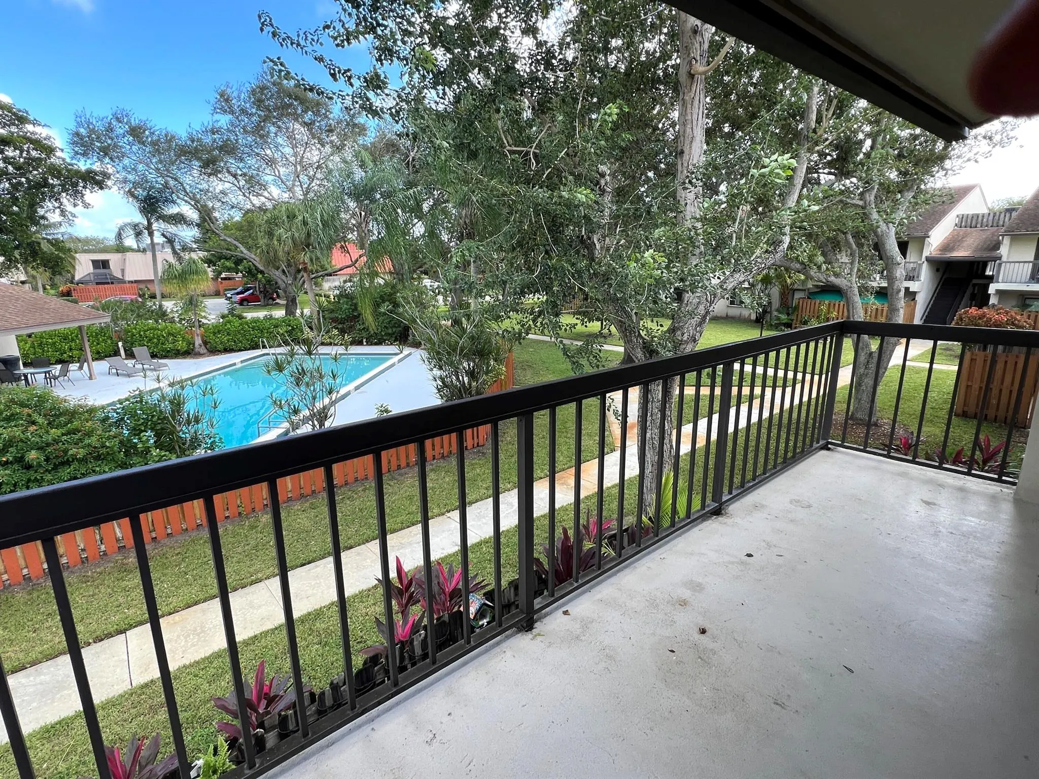 3402 Gardens East Drive, #18b