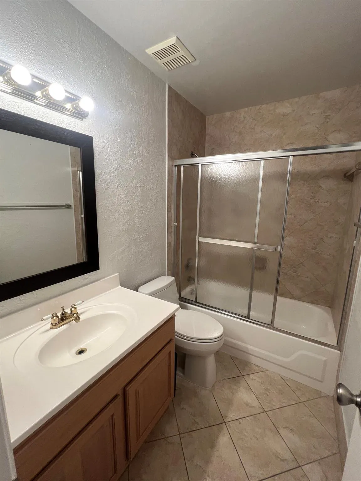 3402 Gardens East Drive, #18b