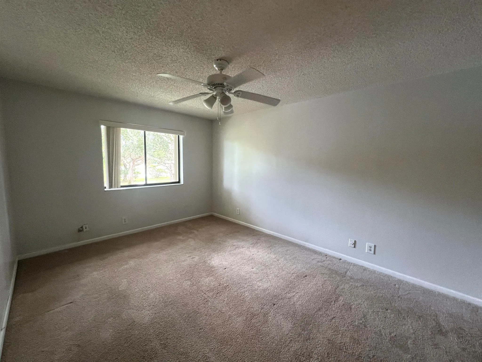 3402 Gardens East Drive, #18b