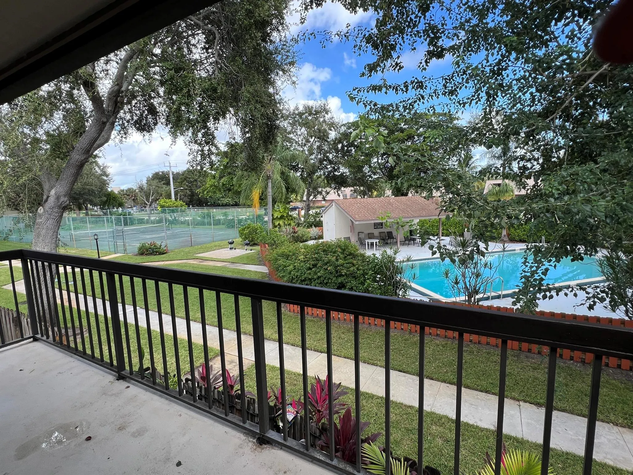 3402 Gardens East Drive, #18b