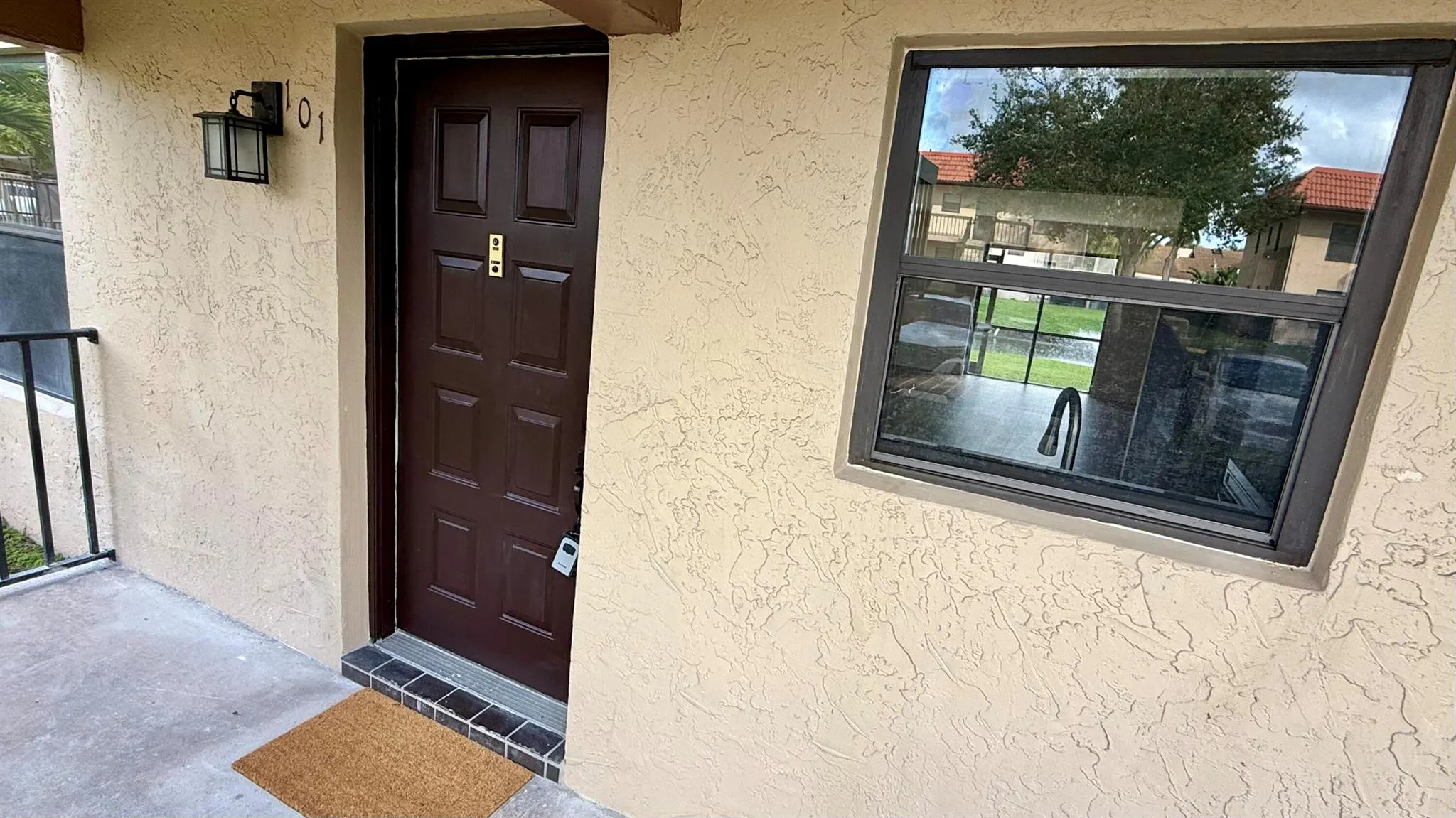 21905 Lake Forest Circle, #101