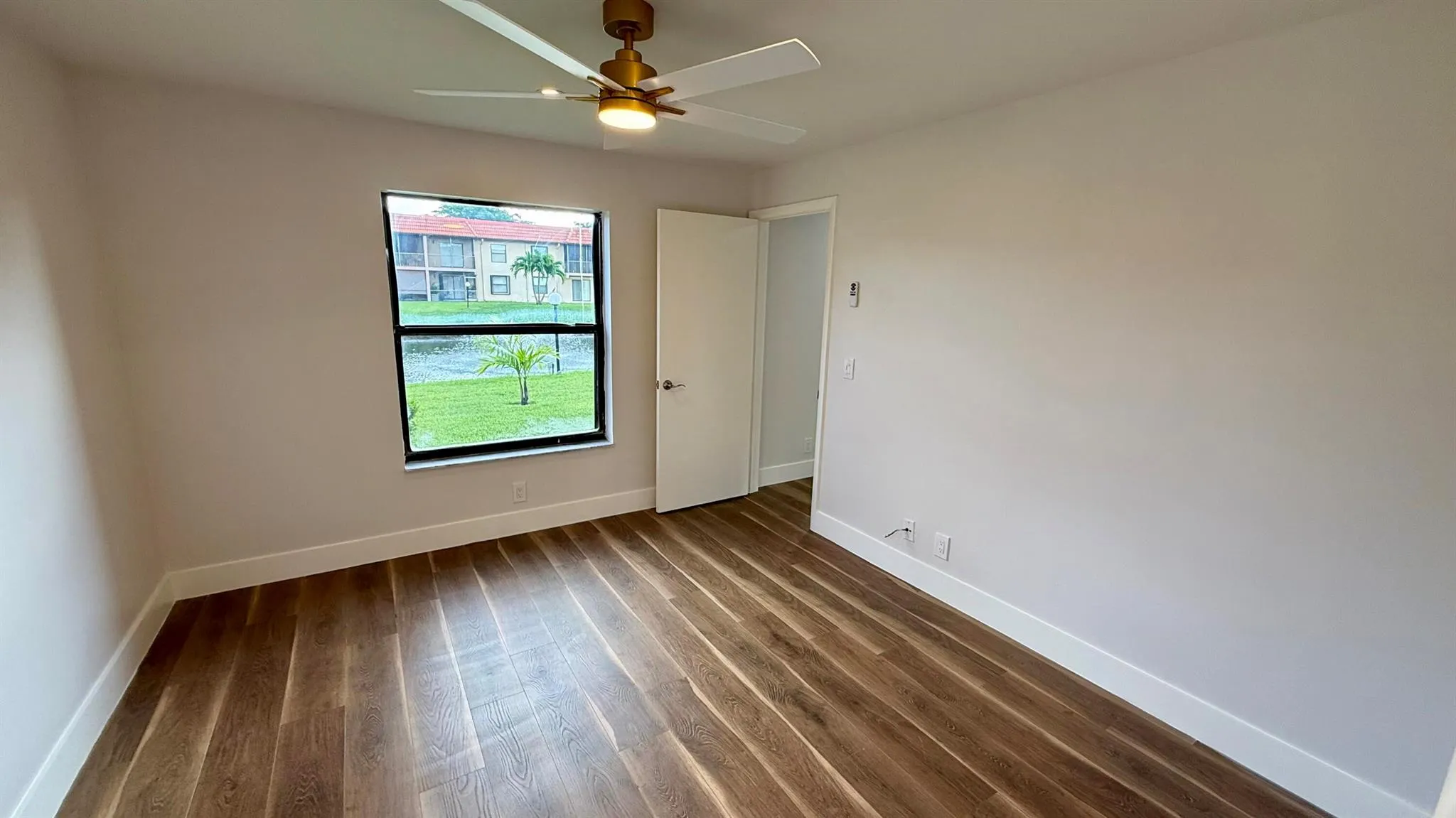 21905 Lake Forest Circle, #101