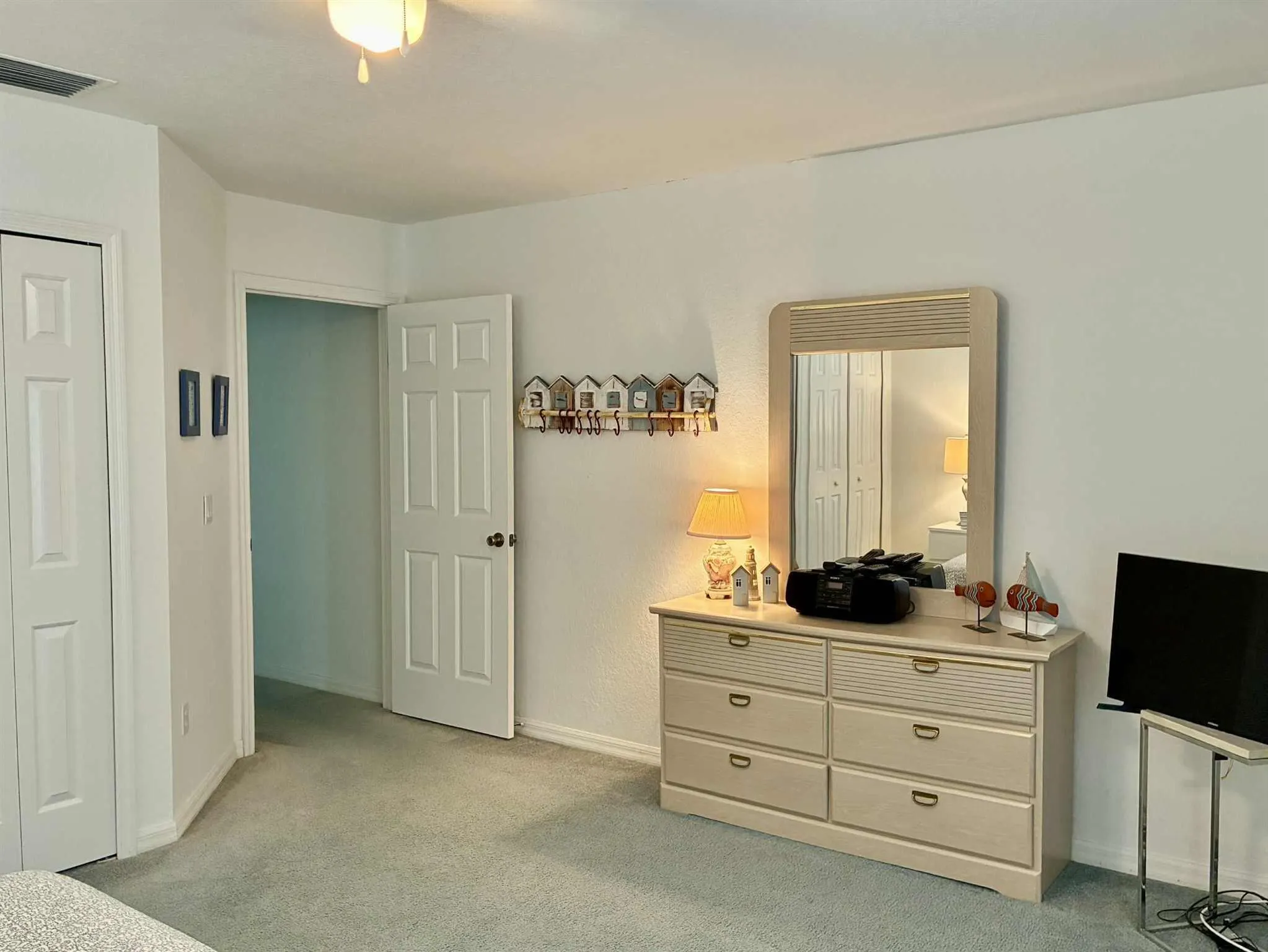 1820 Waterford Drive, #3