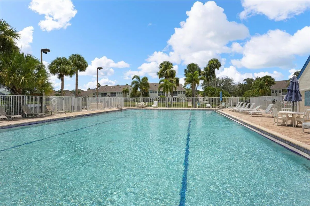 1820 Waterford Drive, #3