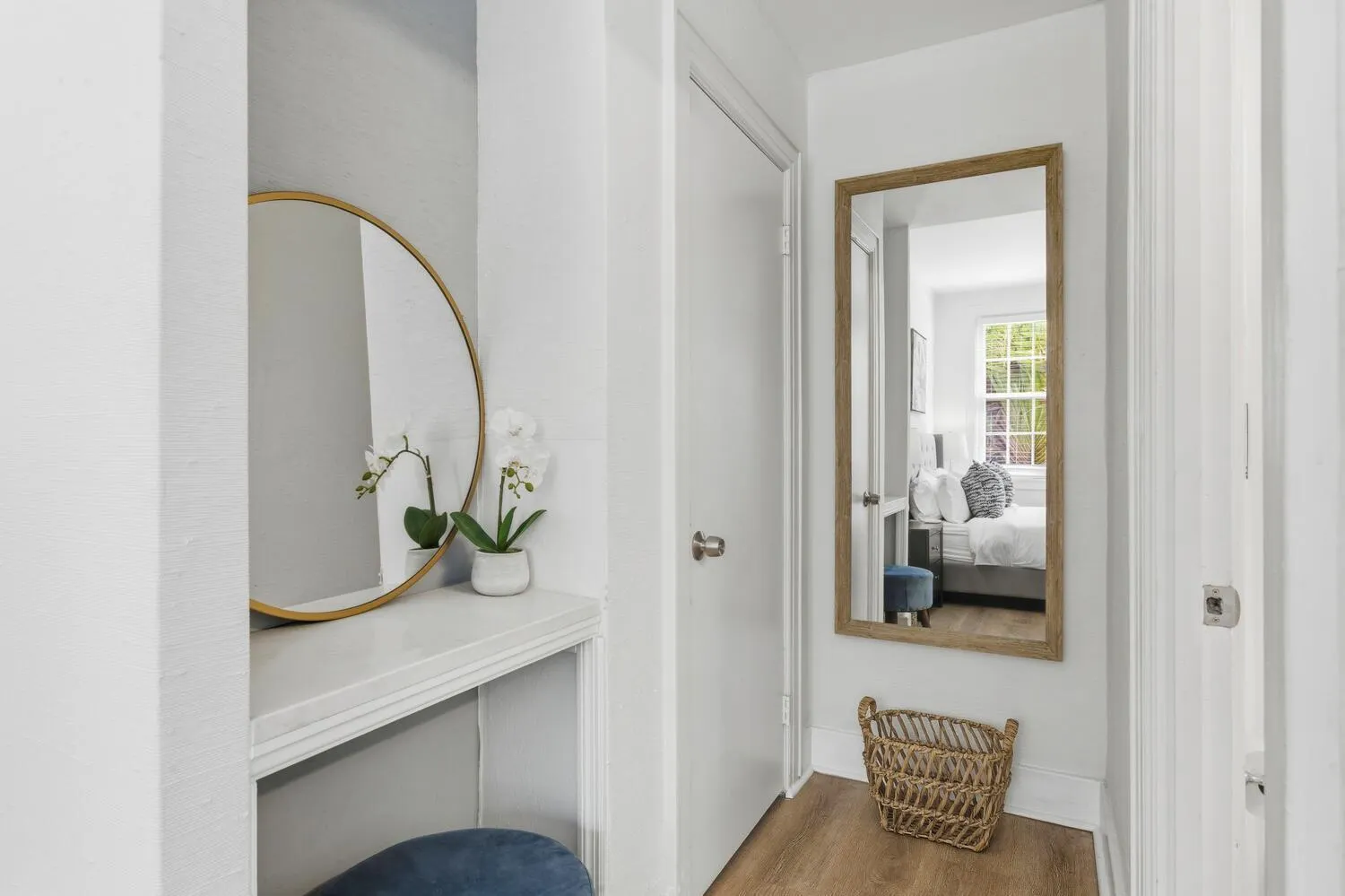 235 Sunrise Avenue, #2259