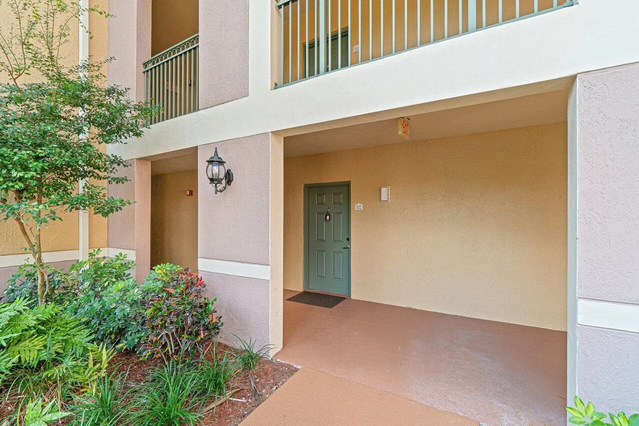 11770 Saint Andrews Place, #102