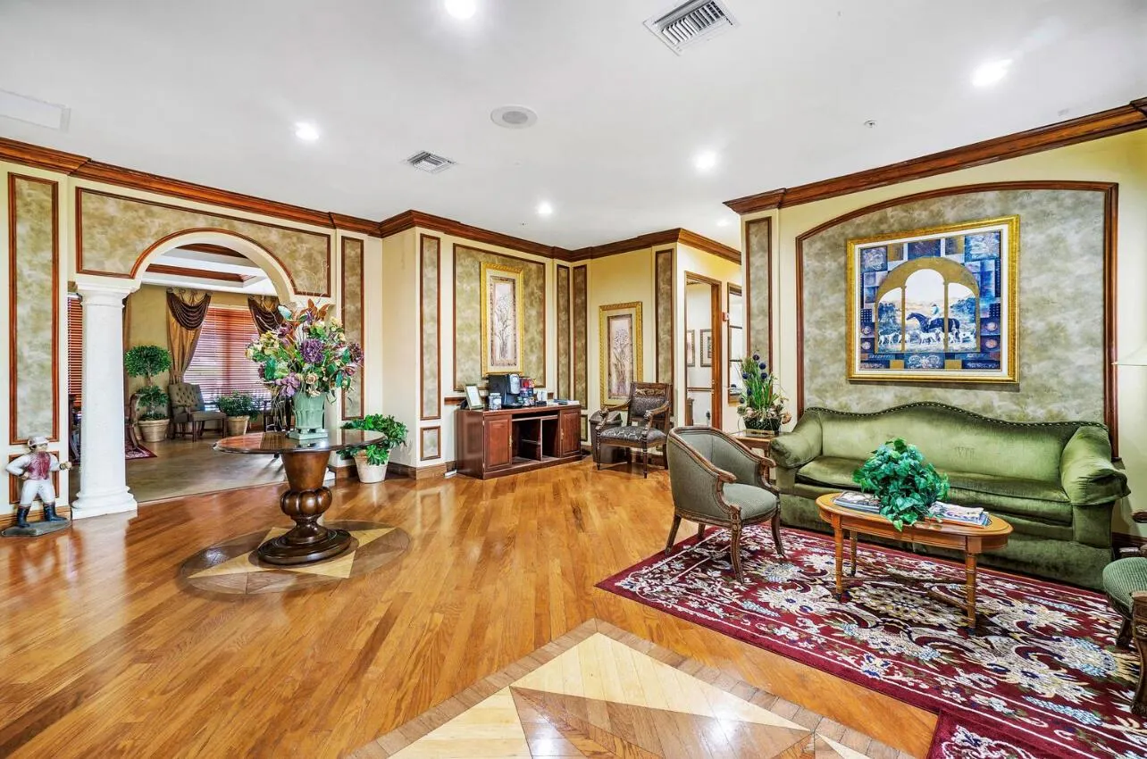11770 Saint Andrews Place, #102