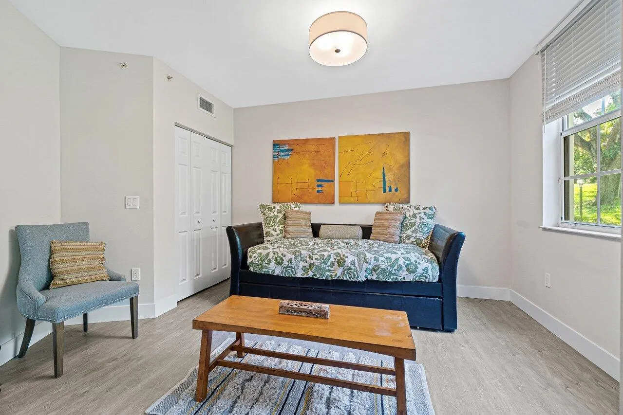11770 Saint Andrews Place, #102
