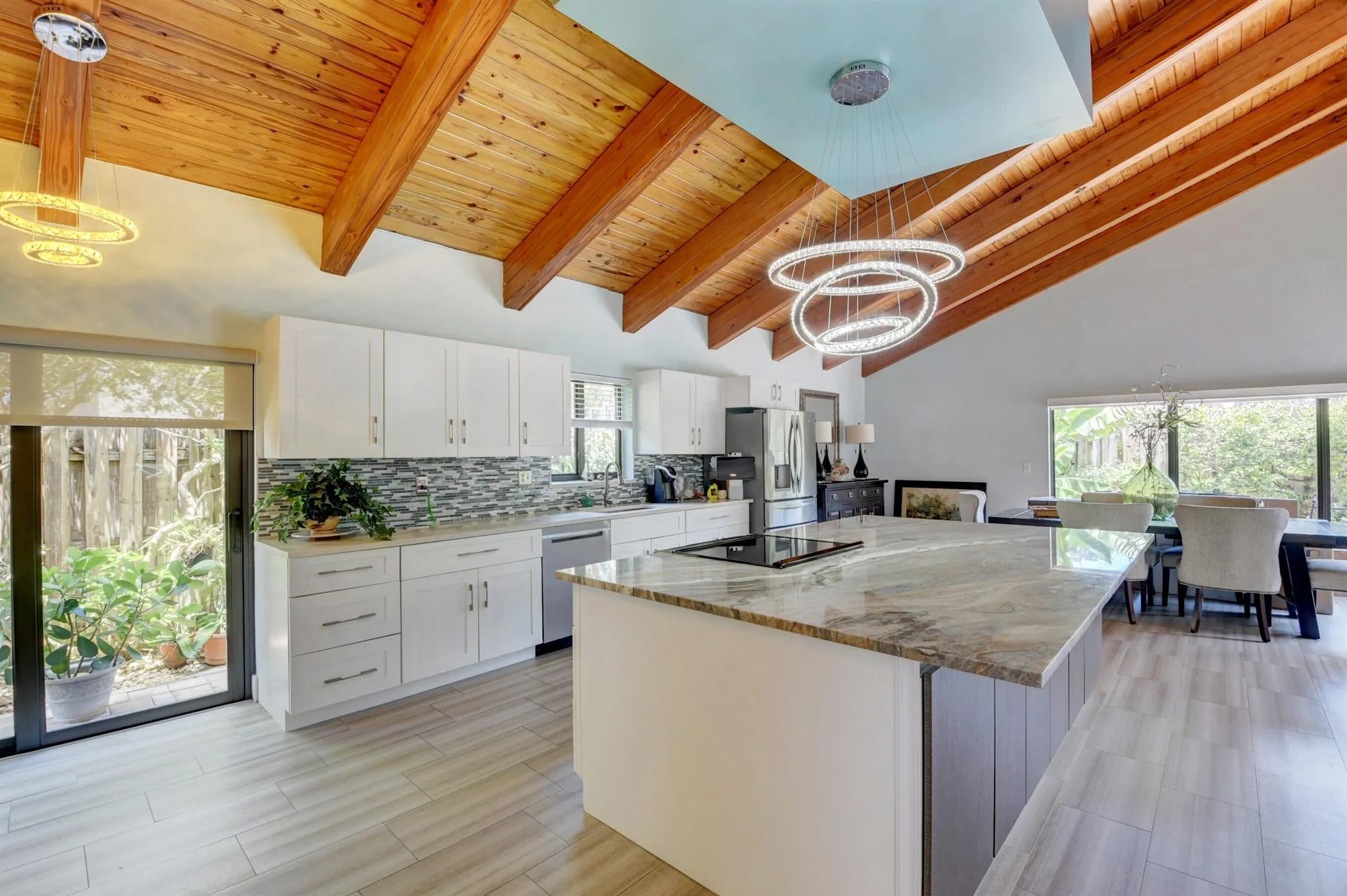 5850 Vista Linda Lane
