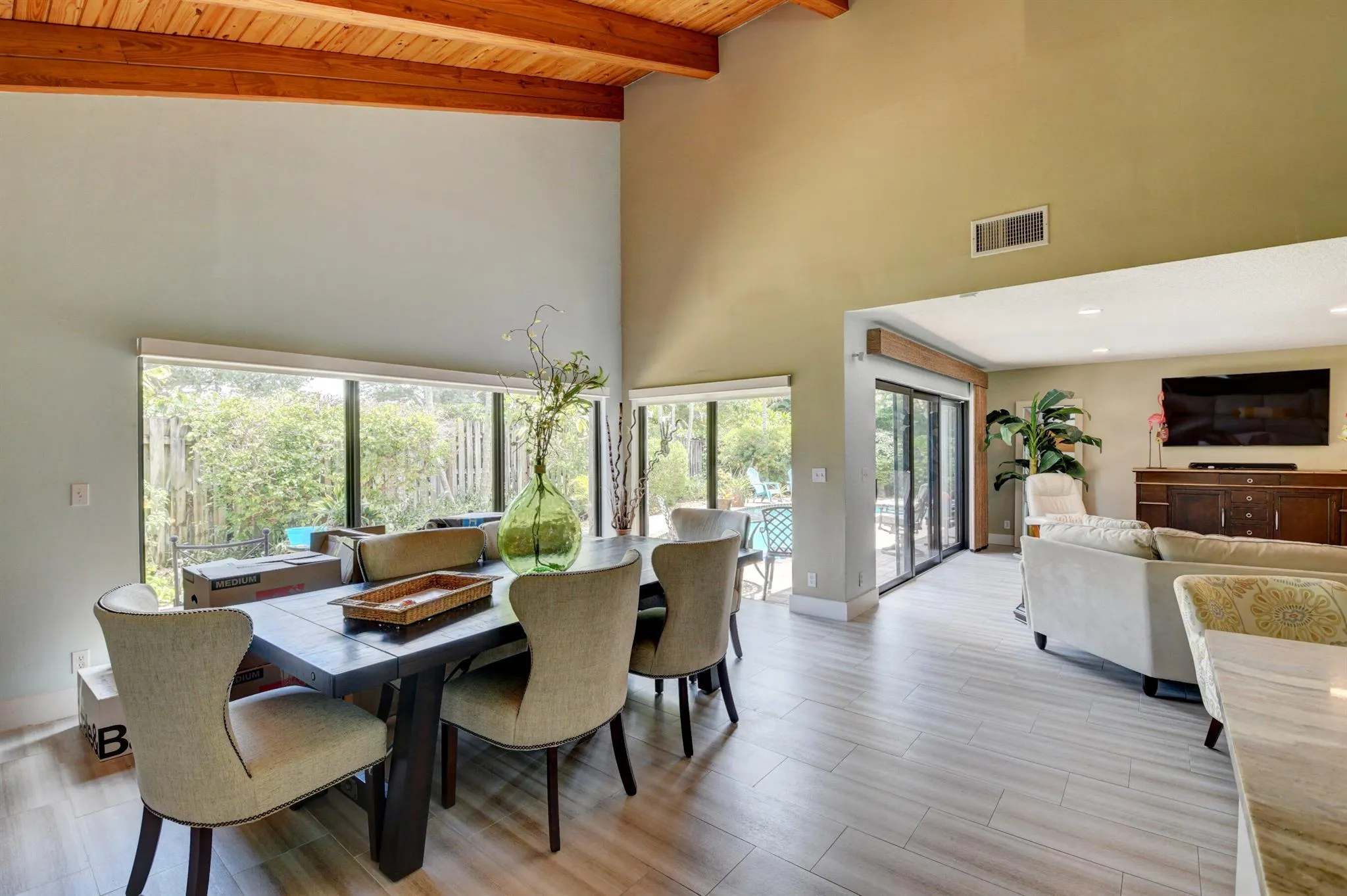 5850 Vista Linda Lane