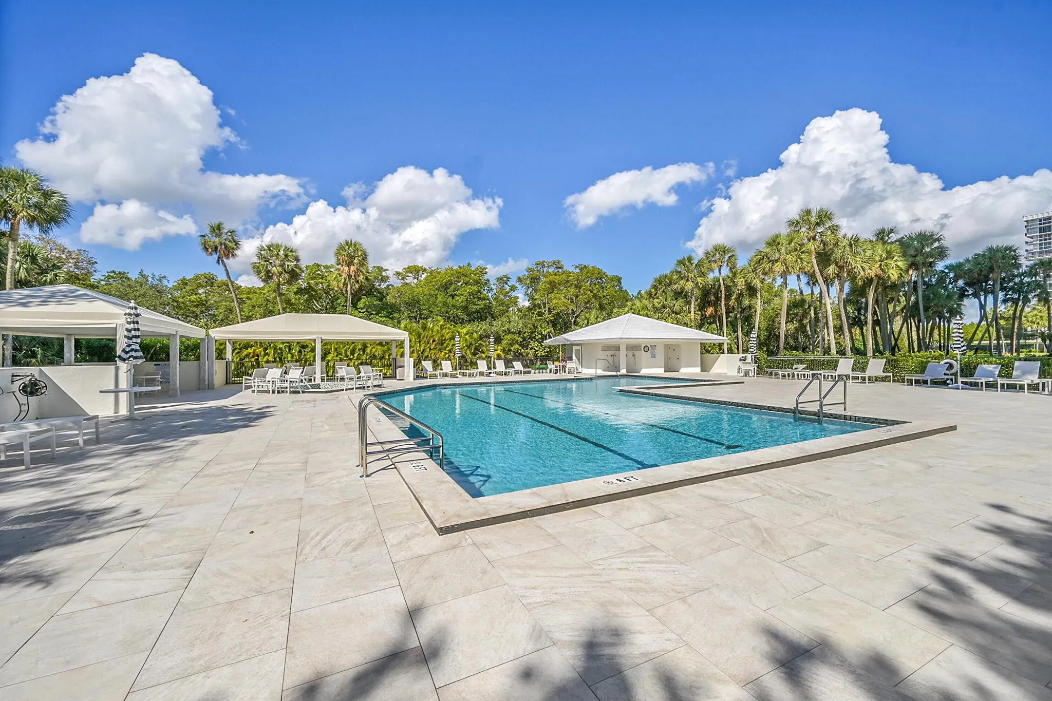 2001 N Ocean Boulevard, #305