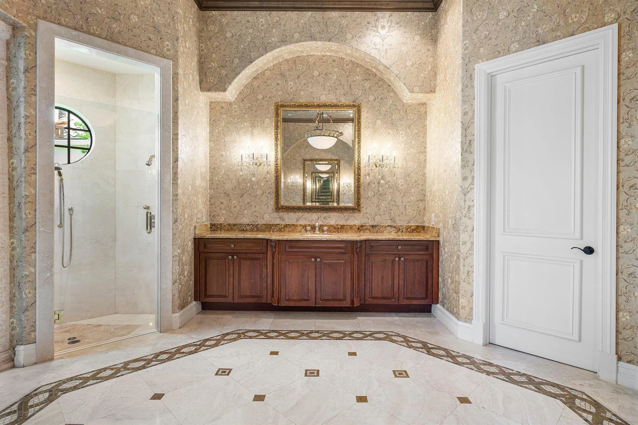 207 Grand Pointe Drive