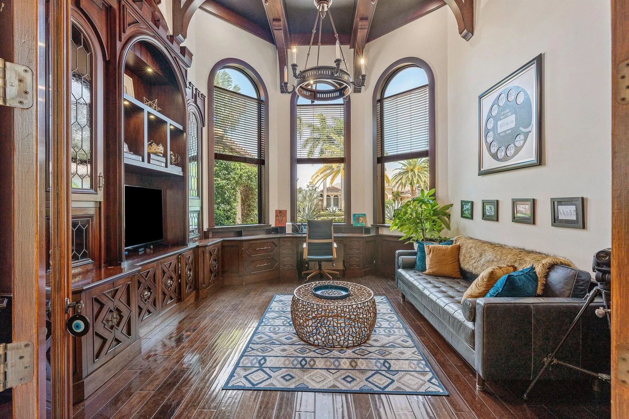 207 Grand Pointe Drive