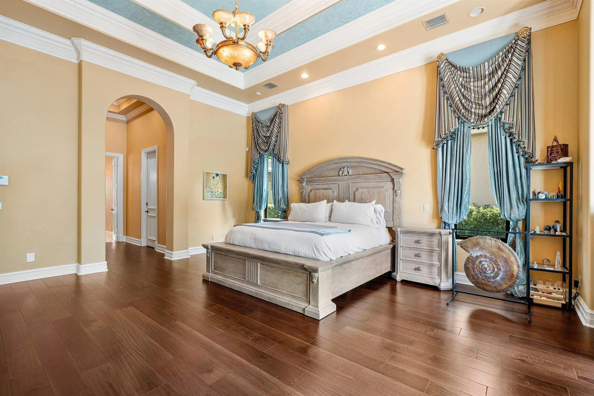 207 Grand Pointe Drive