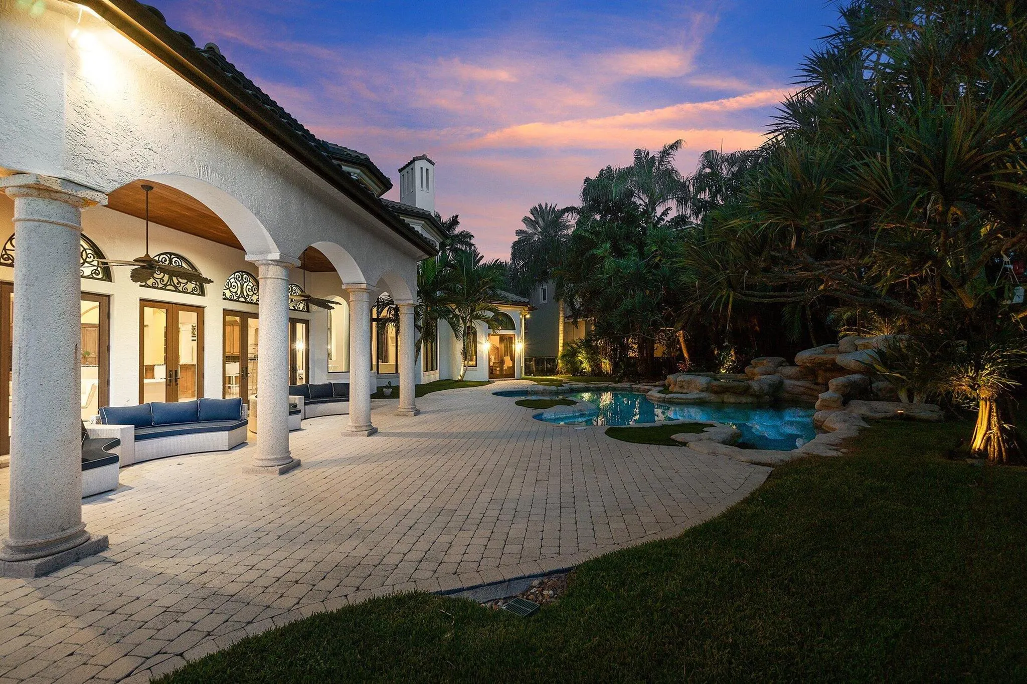 207 Grand Pointe Drive