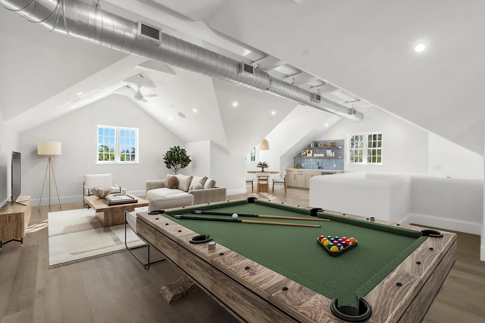 1114 Vista Del Mar Drive N