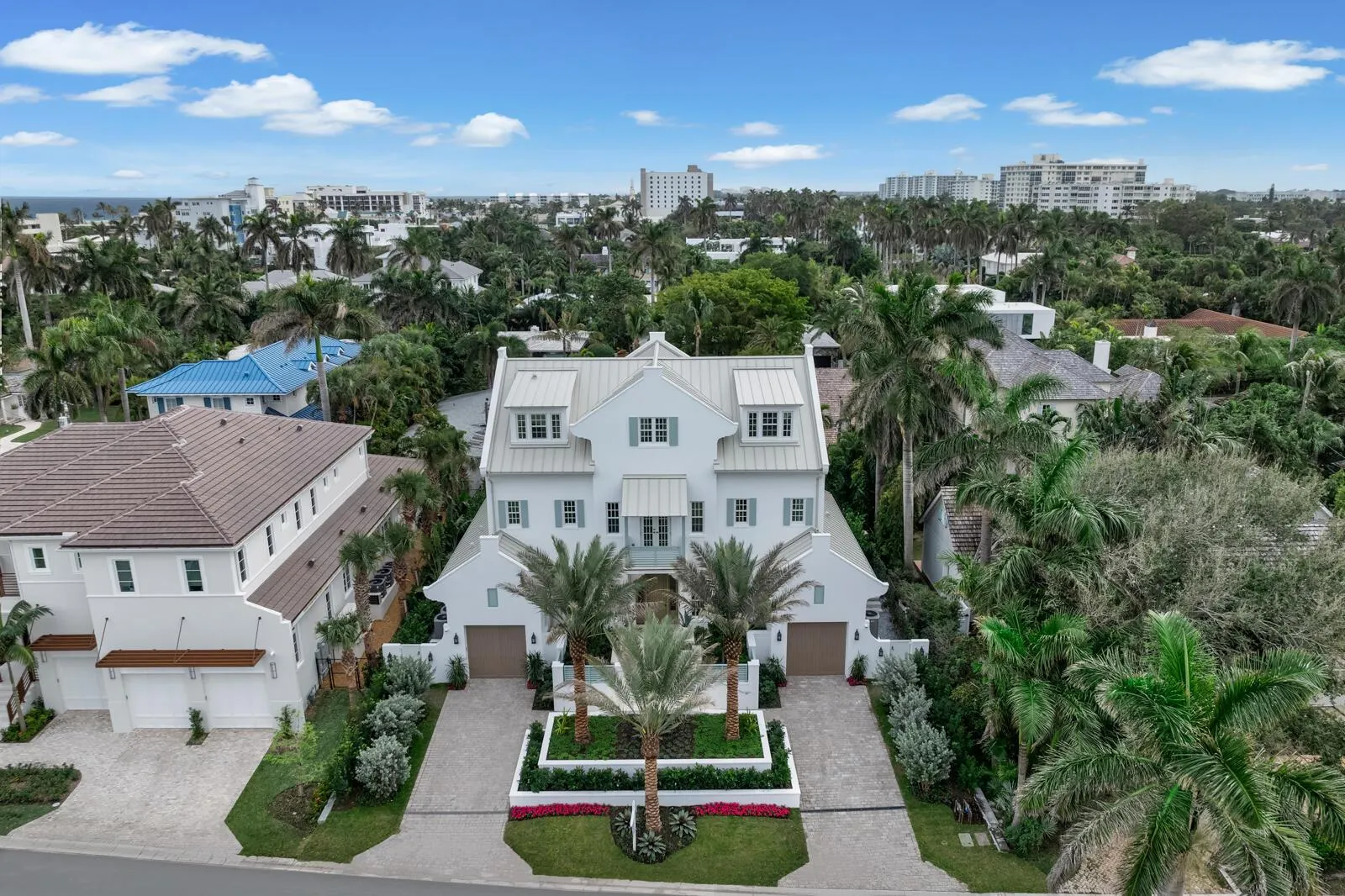 1114 Vista Del Mar Drive N