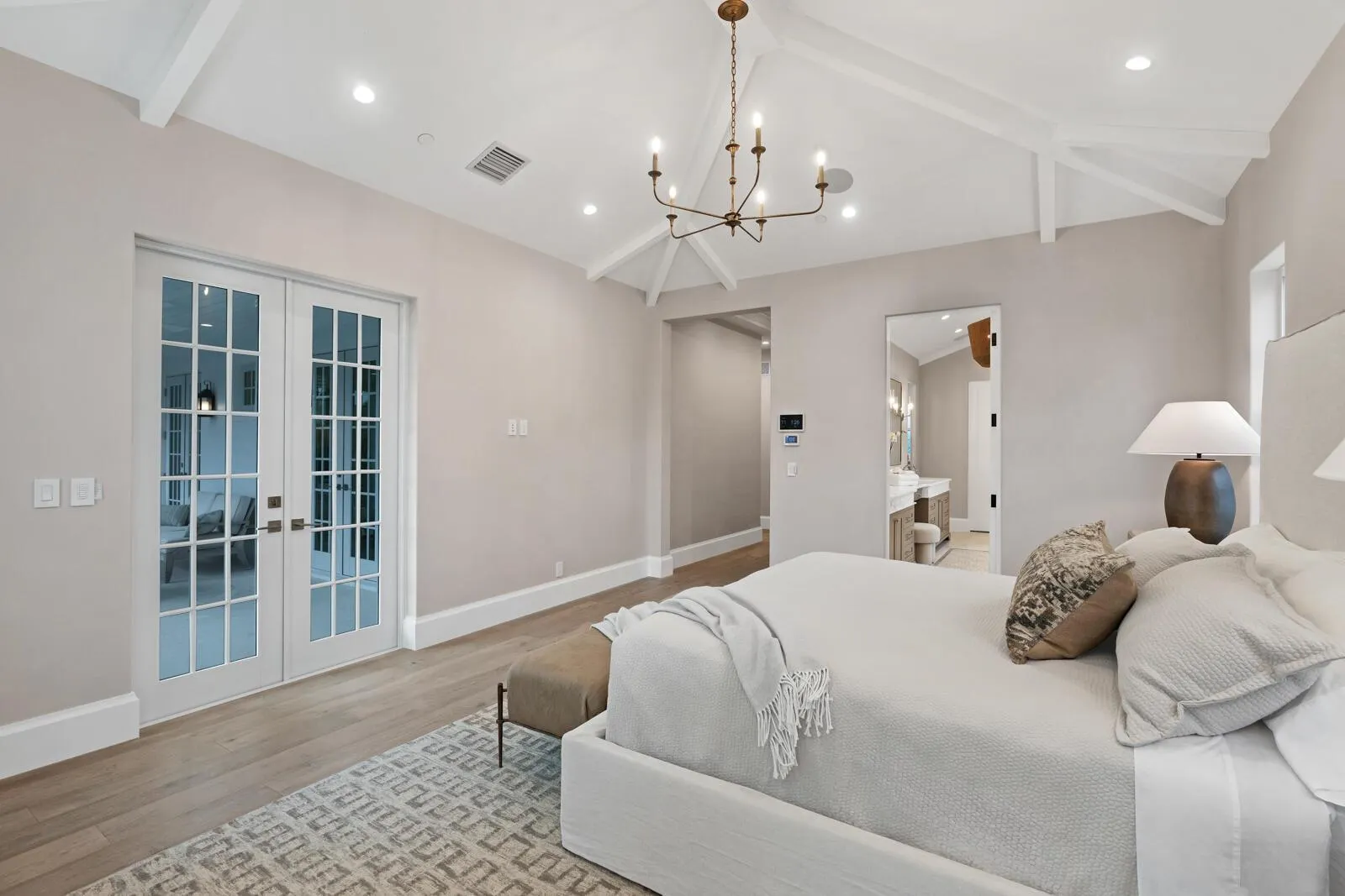 1114 Vista Del Mar Drive N