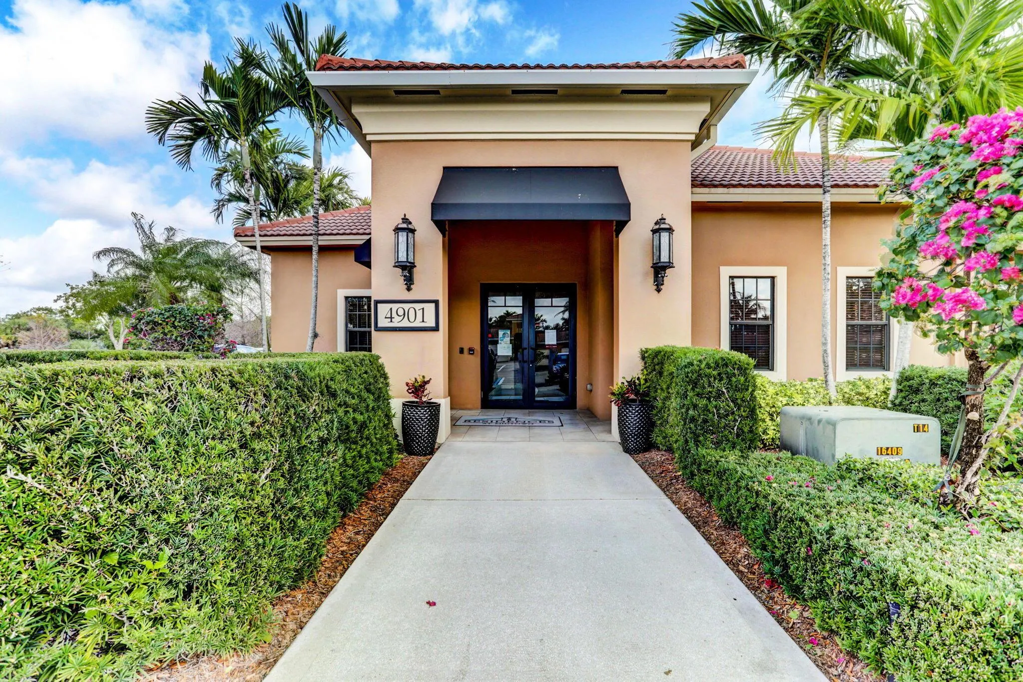 4903 Midtown Lane, #3321