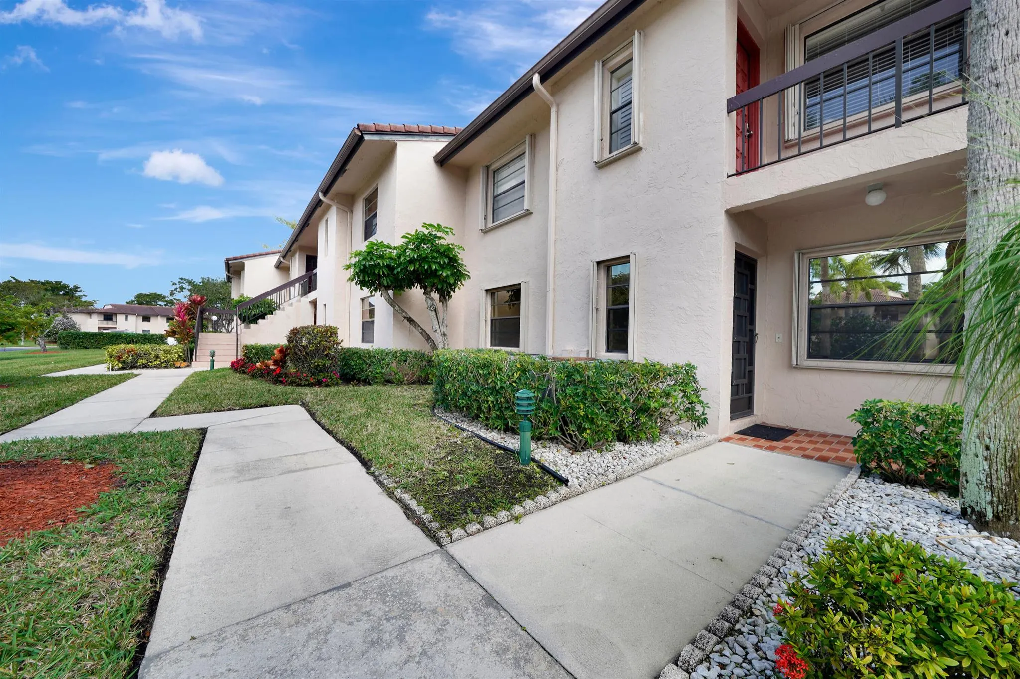 9289 Vista Del Lago, #G