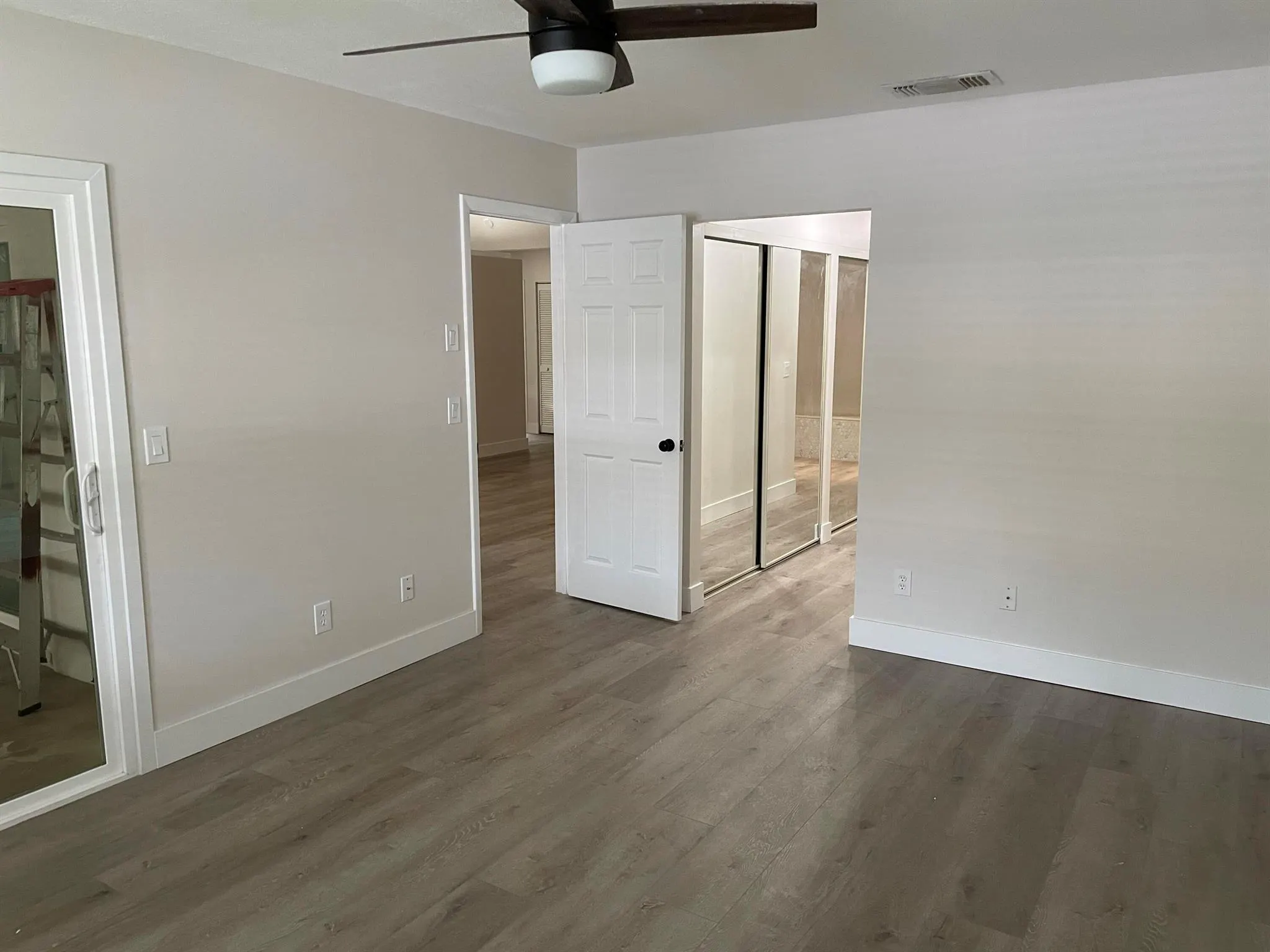 104 Half Moon Circle, #A