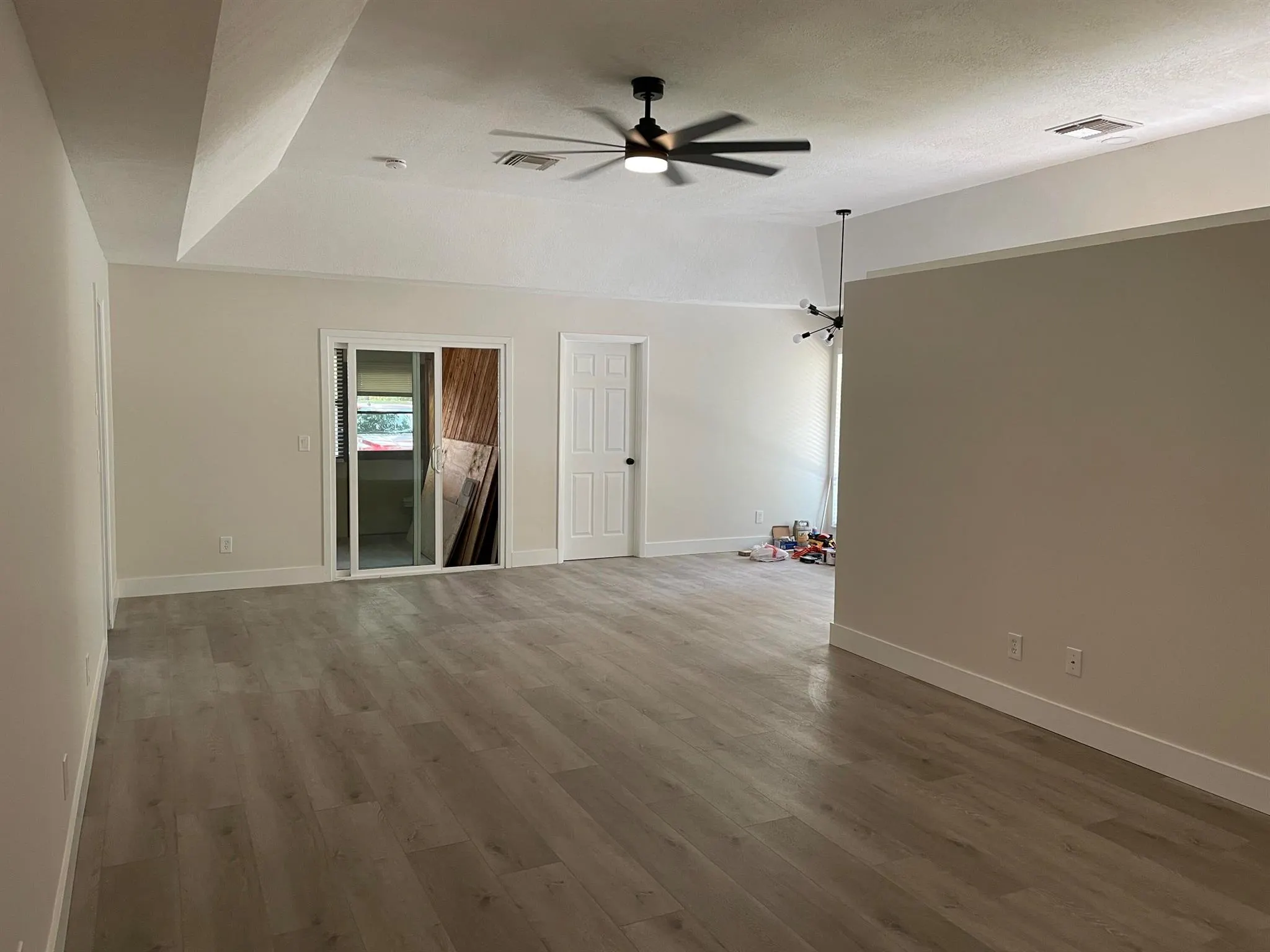 104 Half Moon Circle, #A