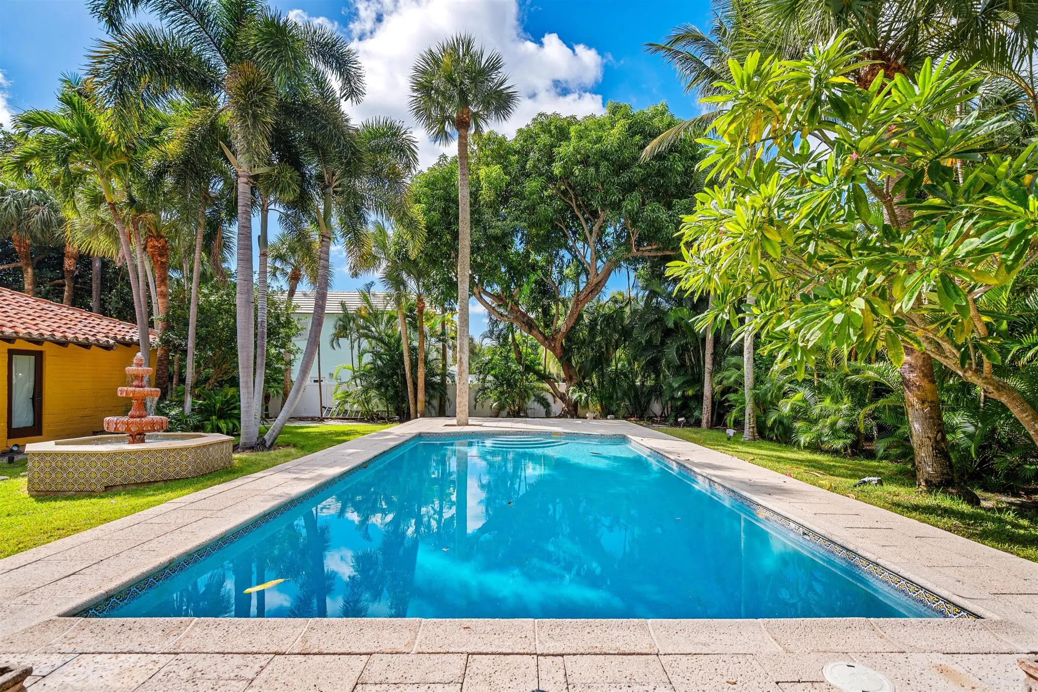 334 Palm Trail