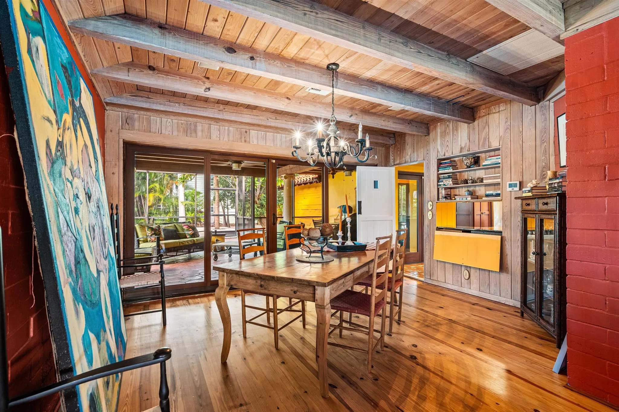 334 Palm Trail