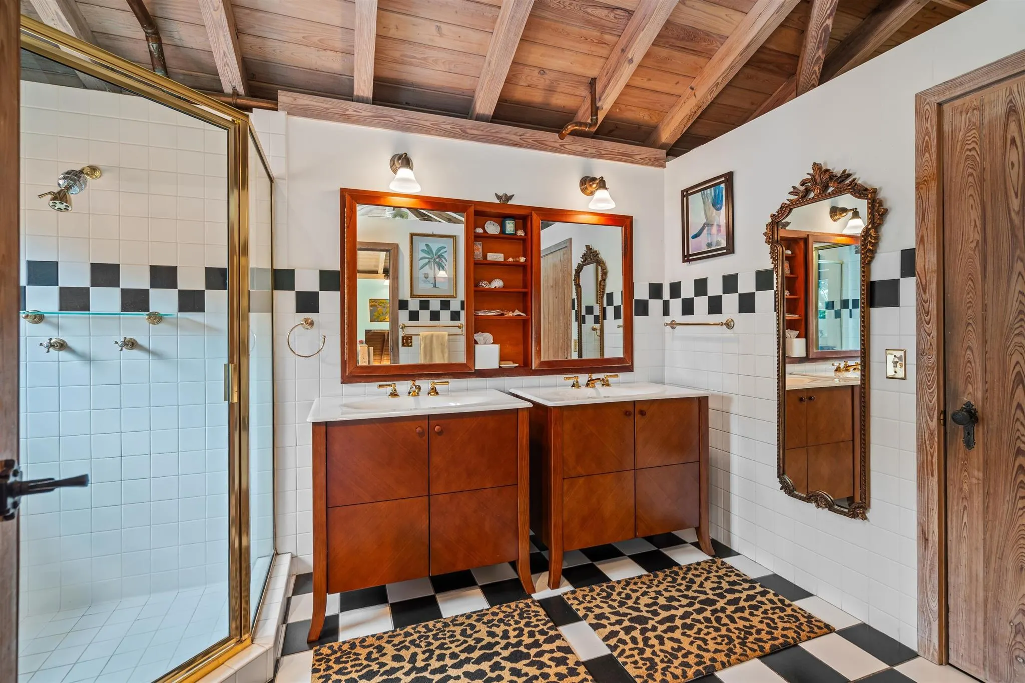 334 Palm Trail