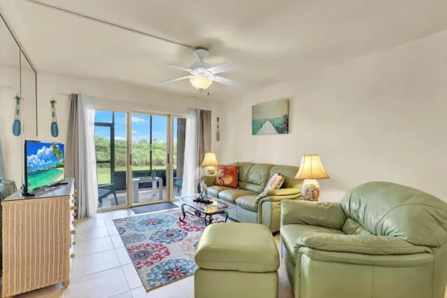 10200 S Ocean Drive, #104