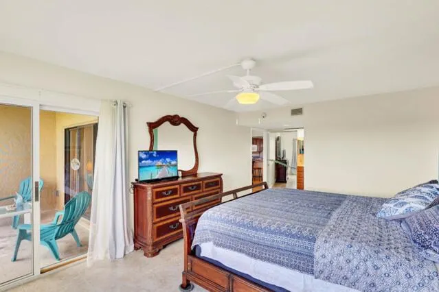 10200 S Ocean Drive, #104